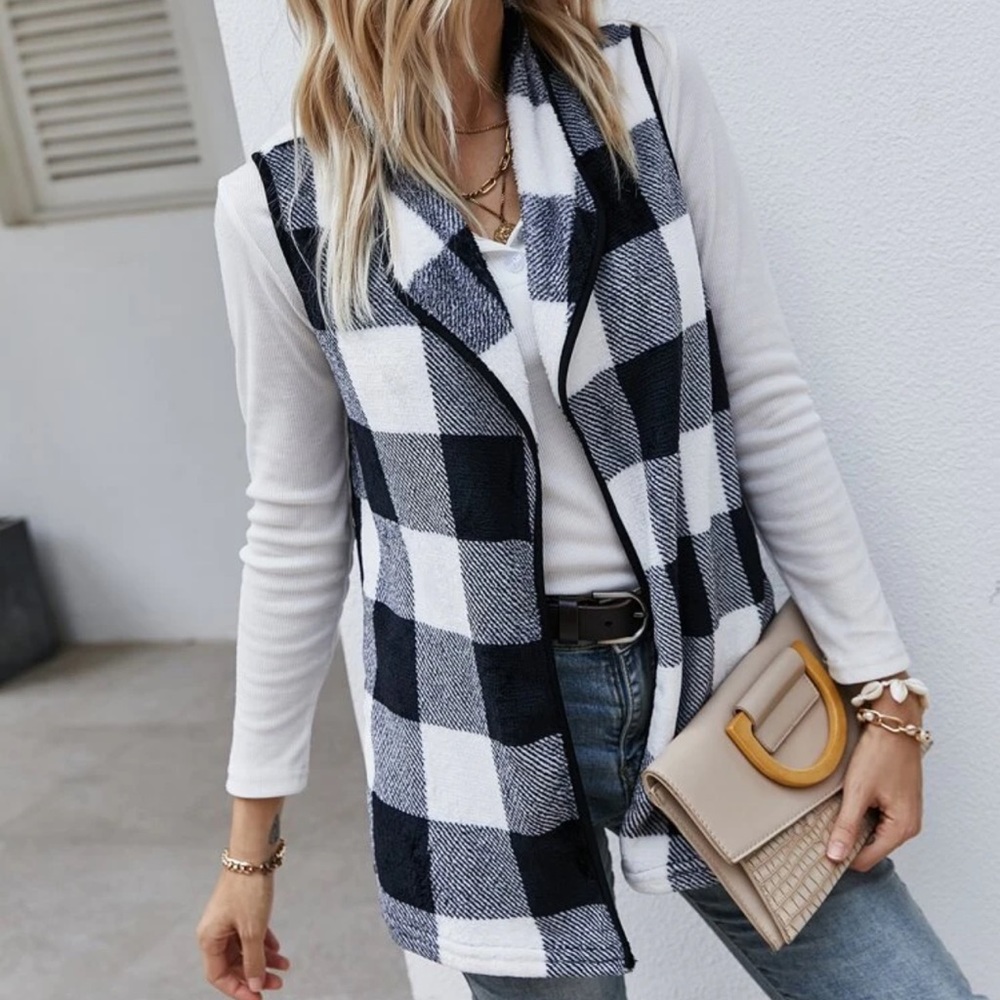 Teddy shearling waterfall open vest jack coat plaid buffalo black white - Picture 1 of 9